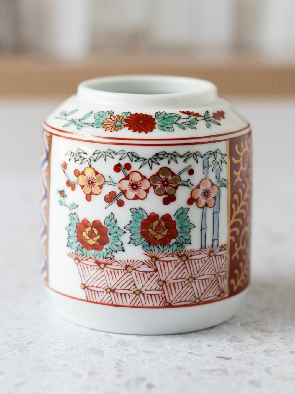 Vintage Japan Japanese ceramic ginger jar without lid red gold green floral